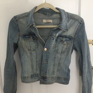 Copper-Buttoned Light Denim Cropped Jean Jacket